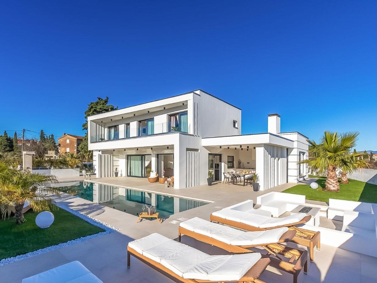 Villa Milly Vrh  외부 사진