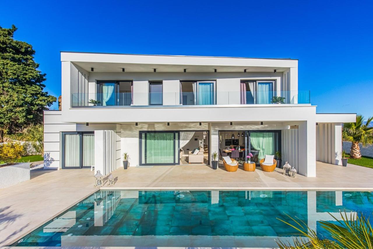 Villa Milly Vrh  외부 사진